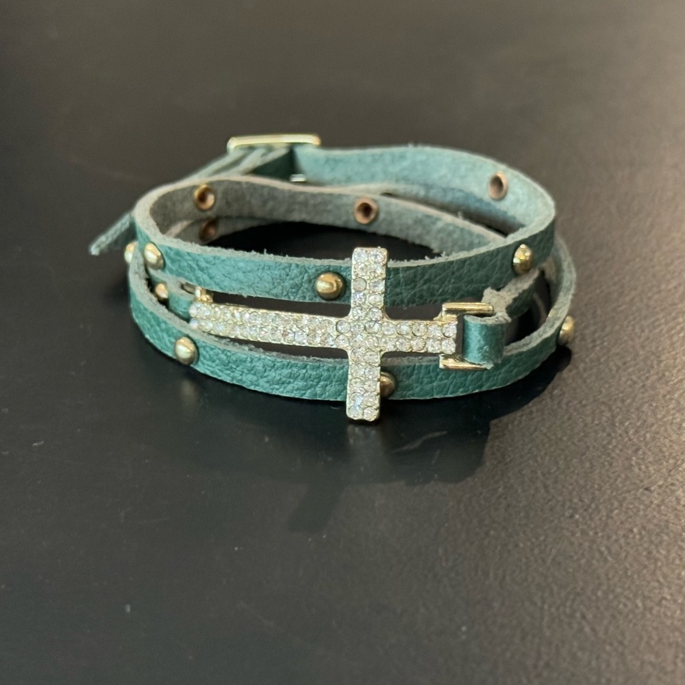 Francesca’s collection green leather gold studded bracelet with rhinestone cross